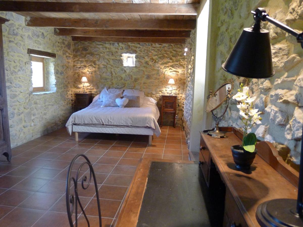 Domaine De Cousignac Bed & Breakfast Bourg-Saint-Andeol Luaran gambar